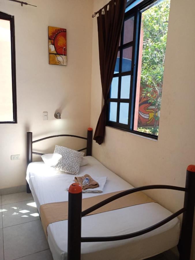 Hostal La Ermita Mérida Εξωτερικό φωτογραφία