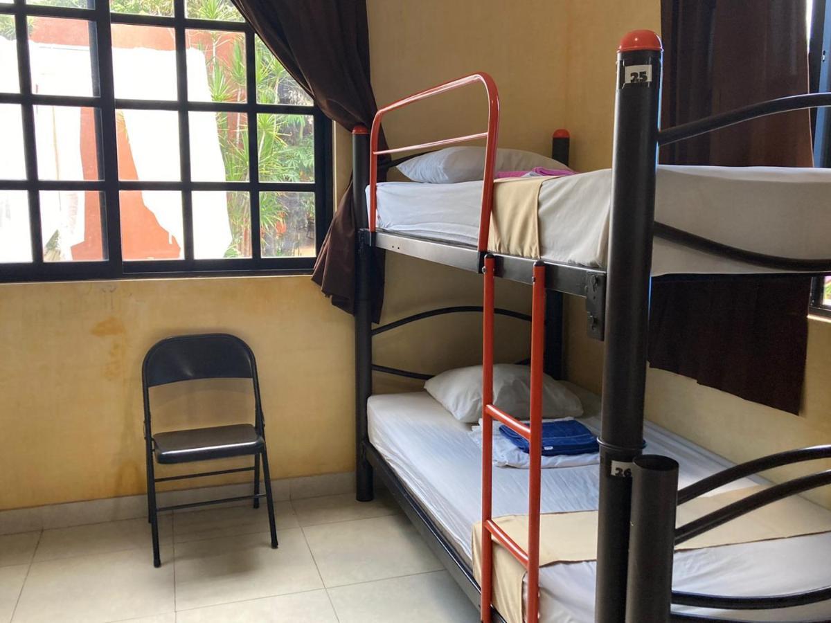 Hostal La Ermita Mérida Εξωτερικό φωτογραφία