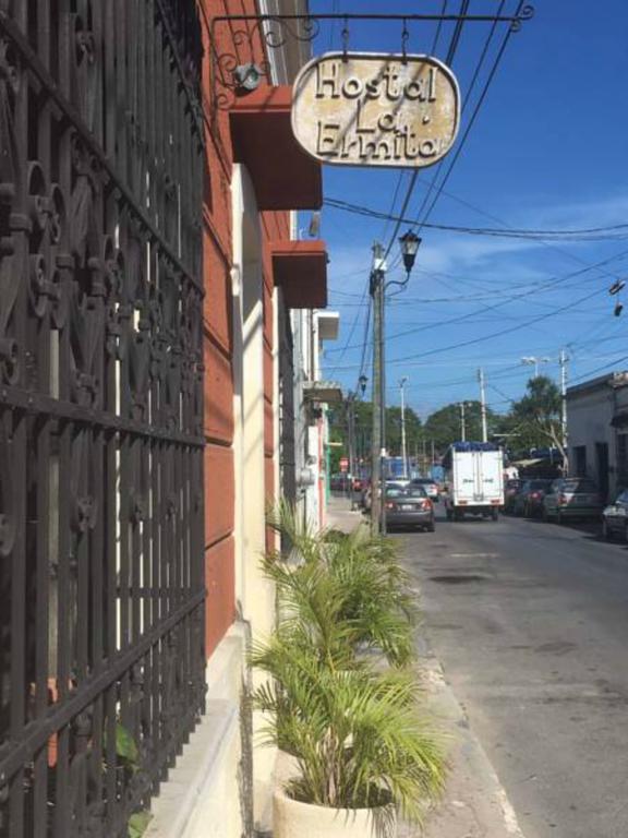 Hostal La Ermita Mérida Εξωτερικό φωτογραφία