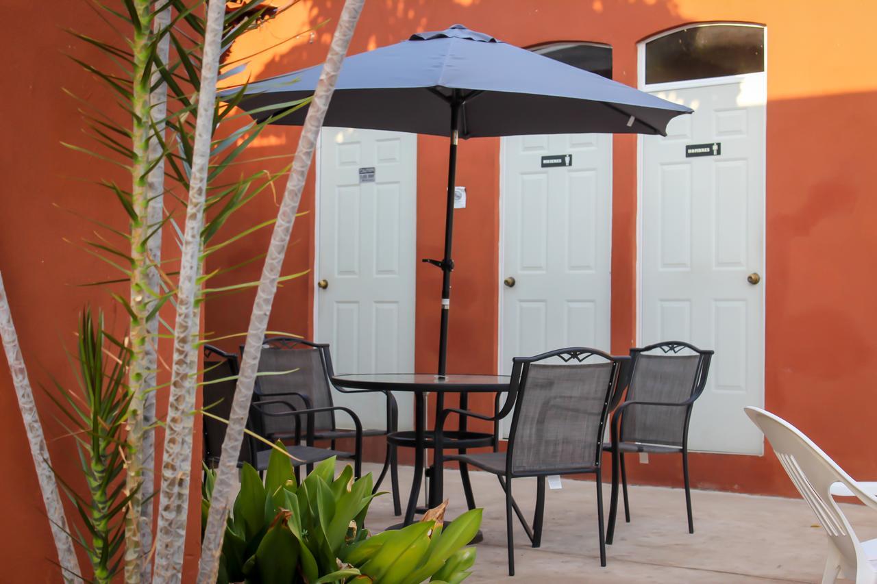 Hostal La Ermita Mérida Εξωτερικό φωτογραφία